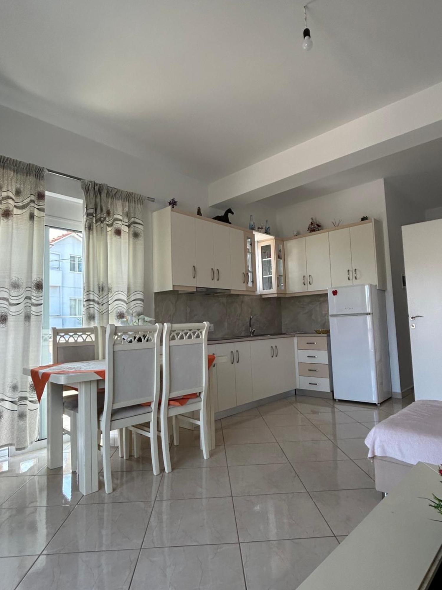 Viktori Apartamento